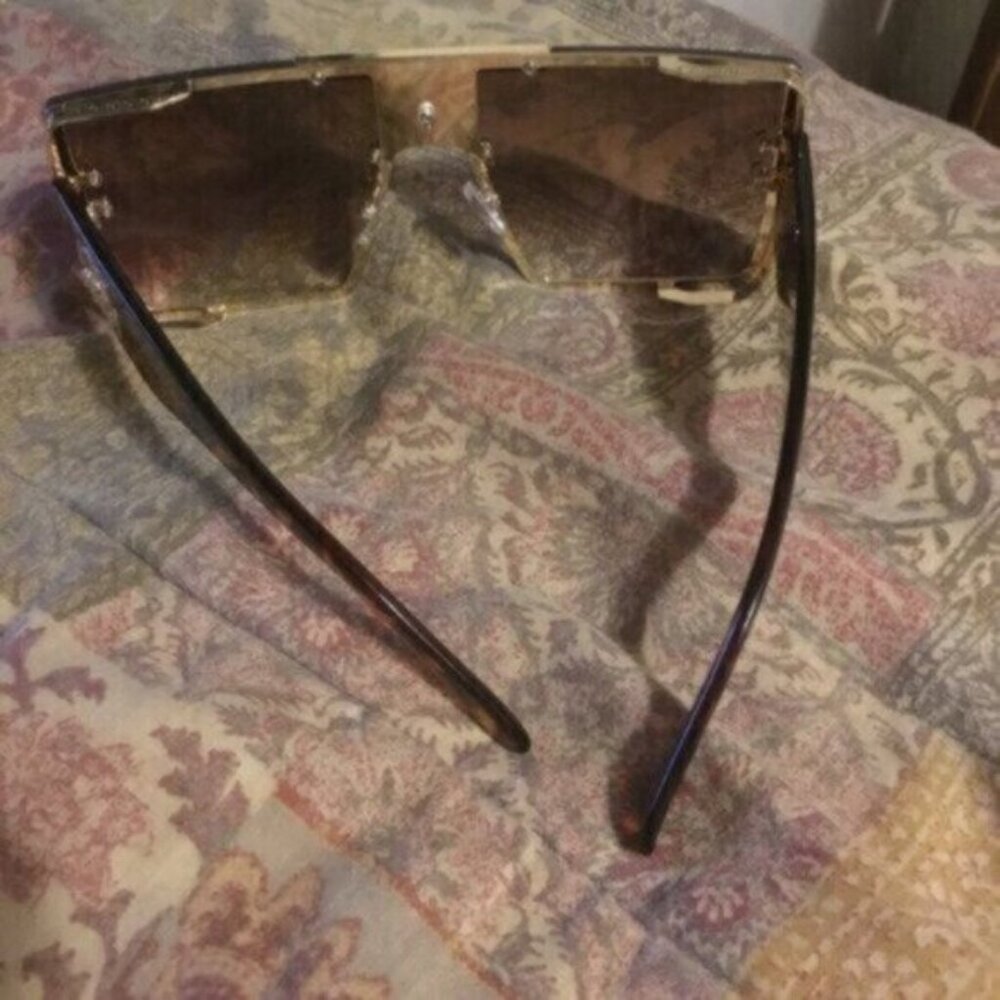 Sunglasses Luxury Retro Large Square  Brown Leopard Gold Frame - Picture 7 of 9